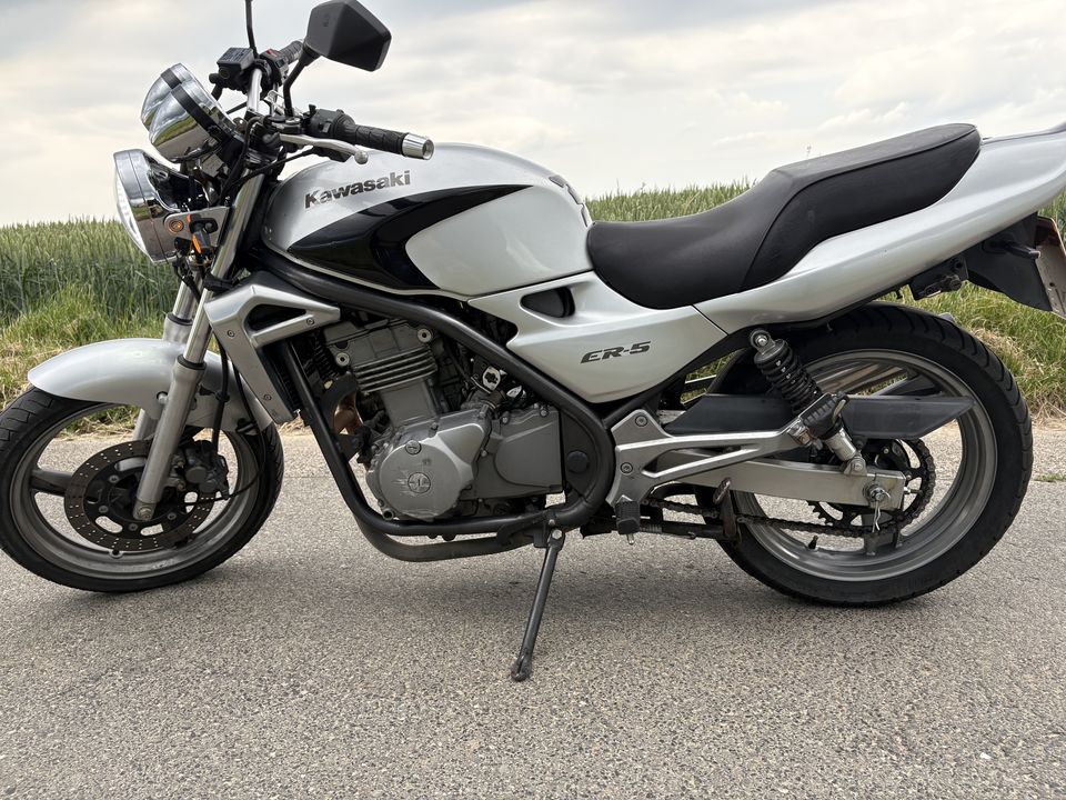 Die ER-5 von der Seite
